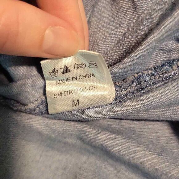 Mod Ref Denim Scalloped Strappy V-Neck Sleeveless Mini Dress - Picture 7 of 7